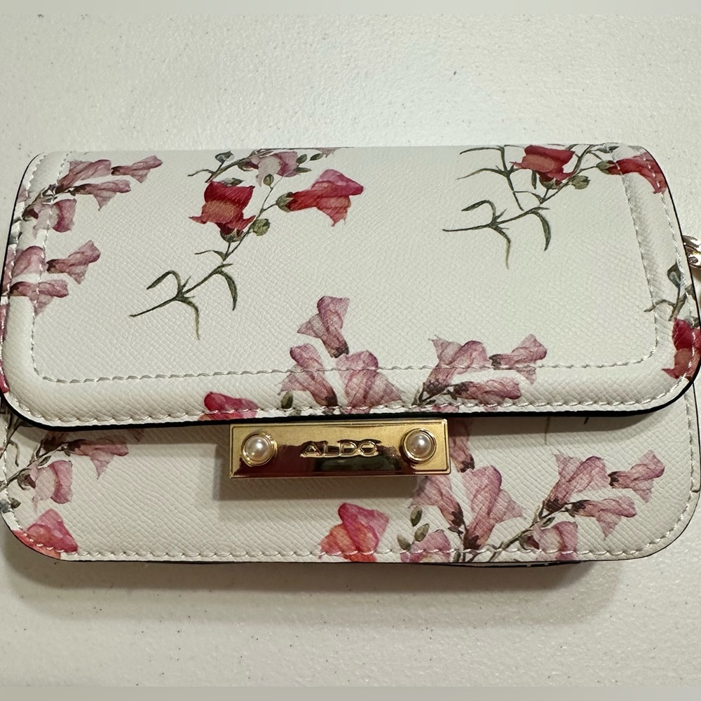 Aldo Pasmore Small Floral Crossbody bag EUC